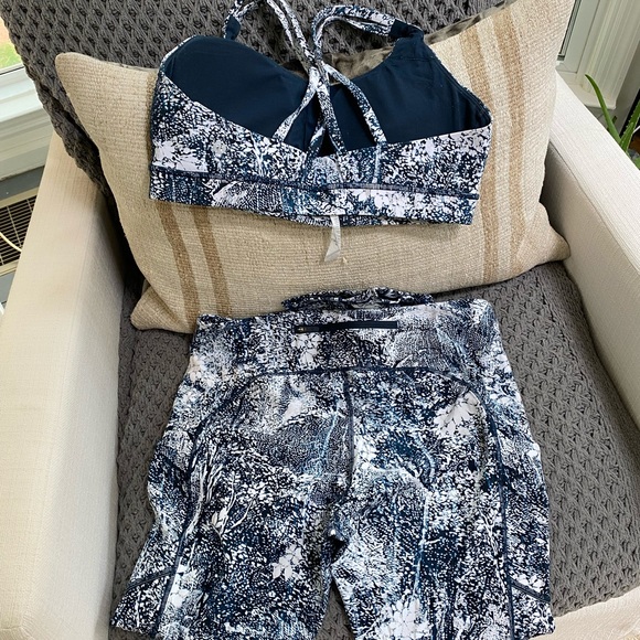 Lululemon Workout Set (Energy Bra + leggings) - Picture 6 of 6